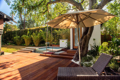 Deck - large craftsman deck idea in Los Angeles with no cover