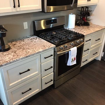 Eau Claire, Wisconsin New Home Granite Kitchen Top