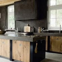 18007 Estoesta-Jurka: Kitchen