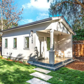Contemporary Farmhouse