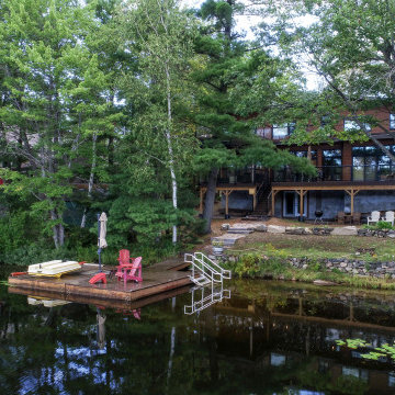 Contemporary Gravenhurst Getaway