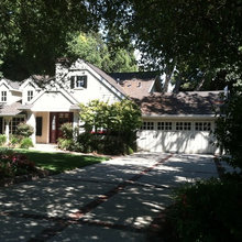 Front yard-Montecillo