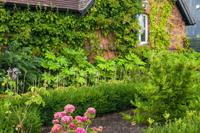 This is an example of a garden in Cheshire.