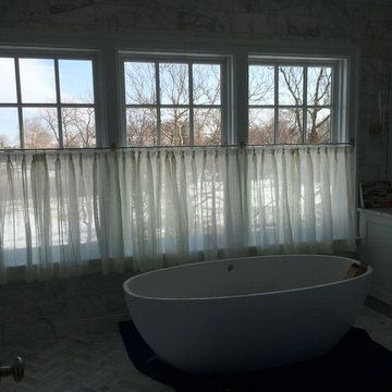 Cafe' curtains on the river