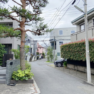 Courtyard Minamiasagaya