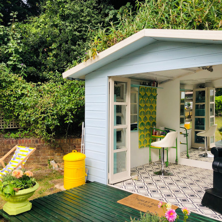 75 Beautiful Garden Shed and Building Ideas and Designs - March 2023 | Houzz UK