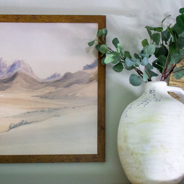 Warm and Natural Study/ Guest Room