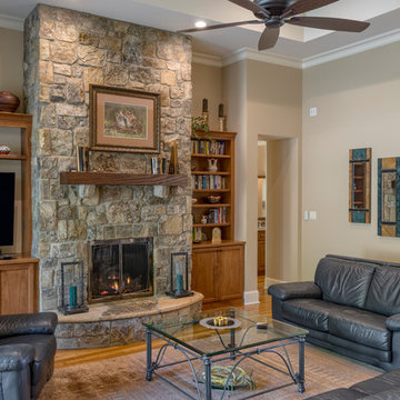 Hillside Manor