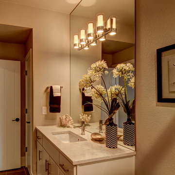 Powder Rooms & Bathrooms