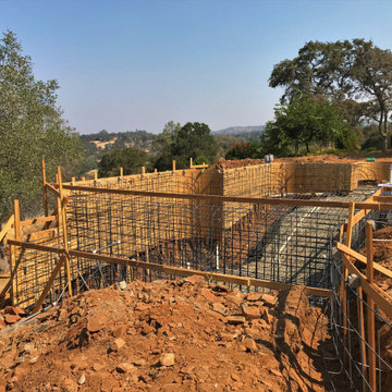 Auburn Vanishing Edge Pool