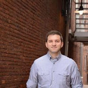 Josh Youngbars foto