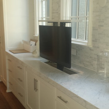 Mechanically Raised TV