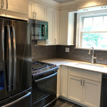 Kitchen Grey/White