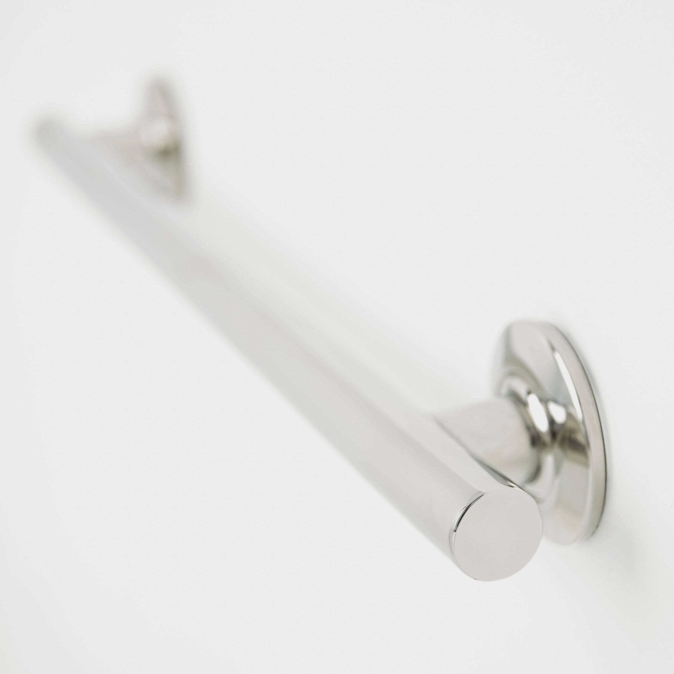 Coronado Straight Shower Grab Bar, Polished Stainless, 18