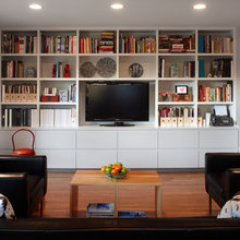 Built in TV- and shelves