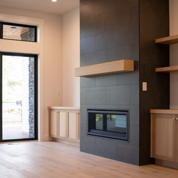 Warm Modern Style in Bend, Oregon