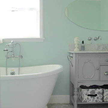 My Houzz: 1940s Fixer-Upper Grows Up With the Family