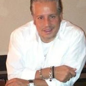 Paul Rodas Molestina JW's photo