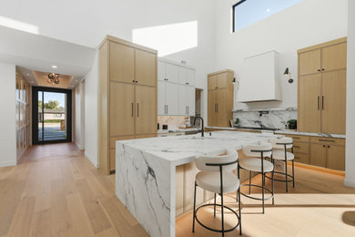 Inspiration for a contemporary kitchen remodel in Phoenix