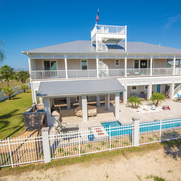 Porpoise Point Dr