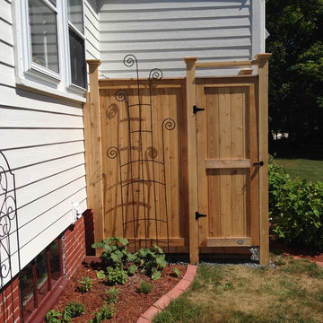 Cedar Outdoor Shower Kit
