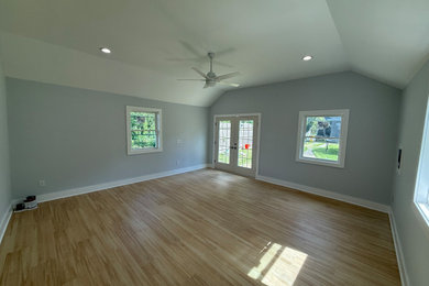 Transitional home design photo in Philadelphia