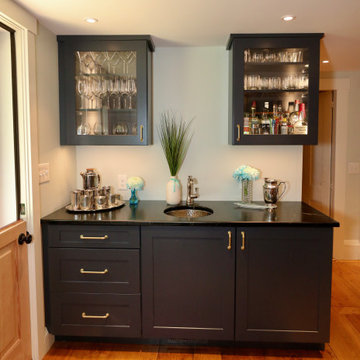 Amherst NH Farmhouse Kitchen