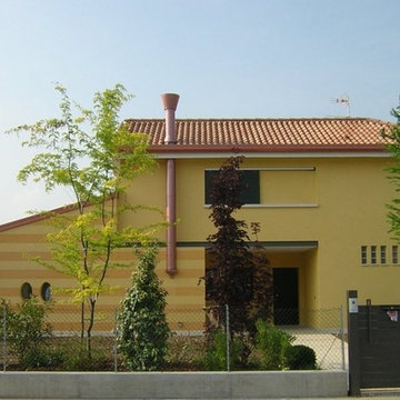 Casa unifamiliare con piscina interna, località Breda di Piave