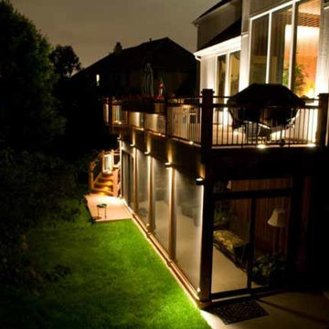 Deck & Screen-Porch Lighting