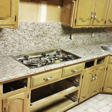 Giallo Ornamental