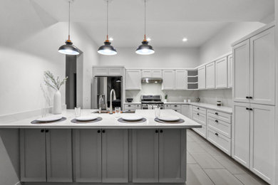 Kitchen - kitchen idea in Other