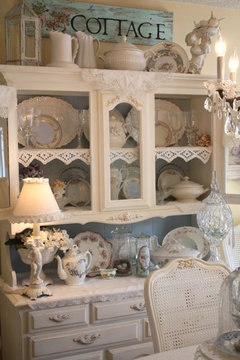 Lights In Hutch Houzz