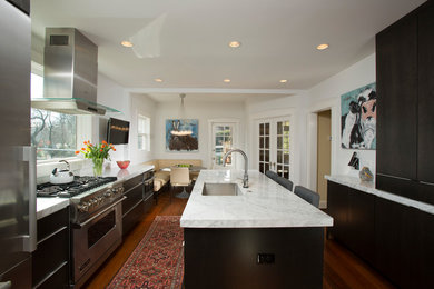 Kitchen - contemporary kitchen idea in Other