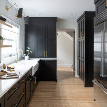 Black & White Glam Kitchen