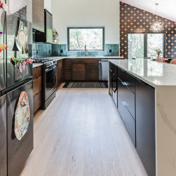 Balboa 7"| Silvan Resilient Hardwood Collection Eclectic Customer Space | ME