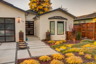 Inspiration for a modern exterior home remodel in San Francisco