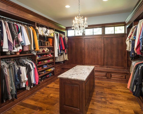 39 Rustic Dressing Room Design Ideas & Remodel Pictures | Houzz