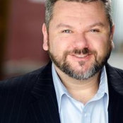 Sean Young's photo