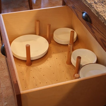 Natural Cabinet and Bathroom Design