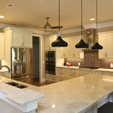 Spacious Kitchen