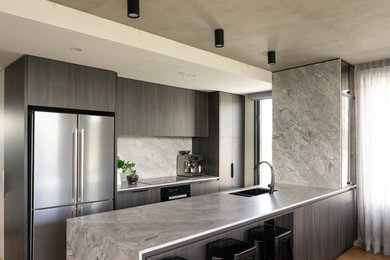 Inspiration for a contemporary kitchen in Melbourne.