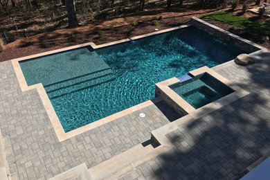 Raleigh swimming pool hardscape and landscape