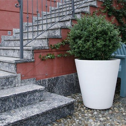 New Pot Planters 34, 40 and 50 by Serralunga - Outdoor Pots And Planters