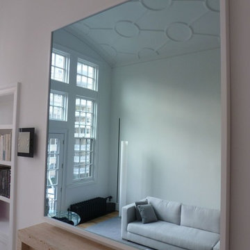 Sleek & Modern