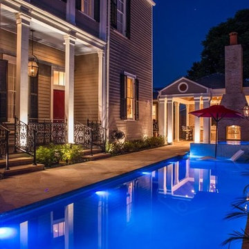 Ledge Lounger in-pool Chaise