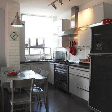 The apartment in Cremieux Street