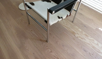 三層フローリング　オーク　ミルキーホワイト