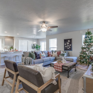 Columbia 2530 I Rustic Bronze 2 (2020 Festival Of Homes)