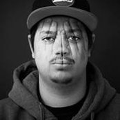 Simon Rosss foto