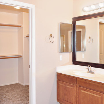 Residential Home - Spacious Southwest Family Home